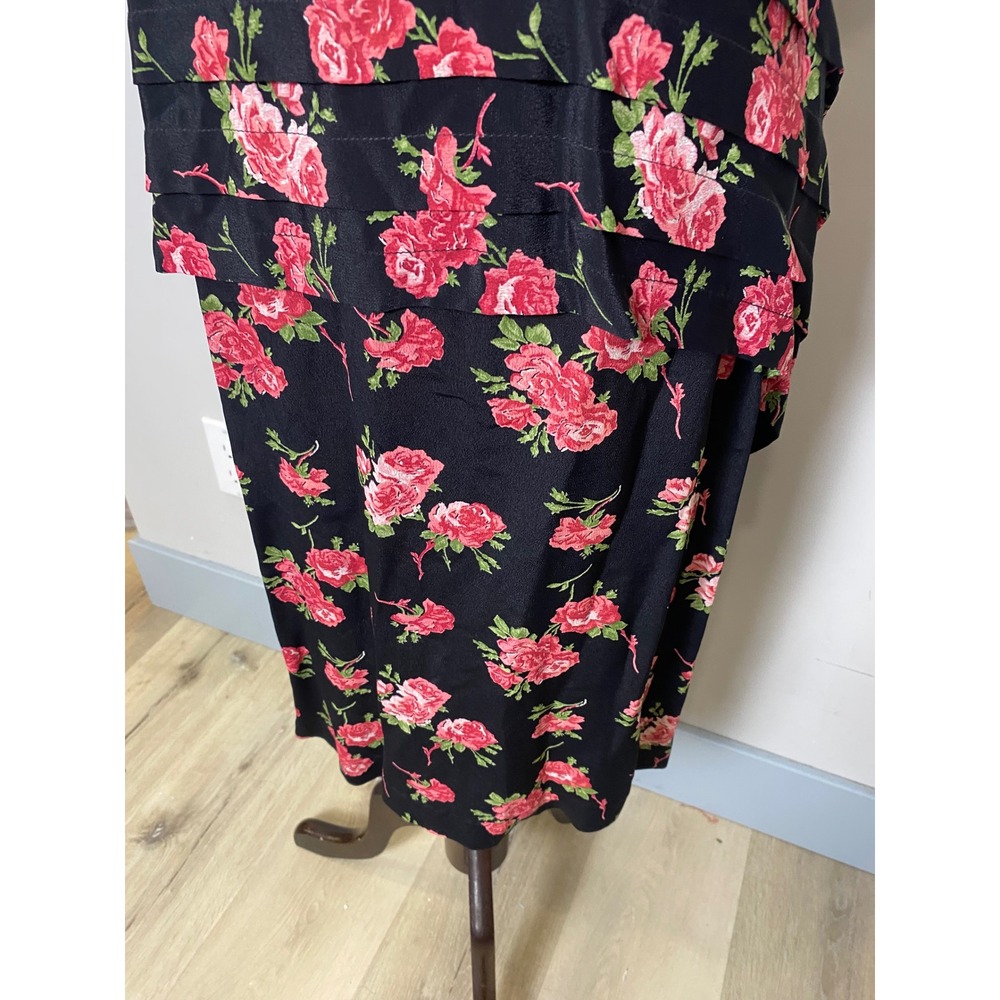 Vintage 80s 90s Floral Rose Mock Neck Midi Dress Black Red Tiered Hip Detail - Picture 5 of 12